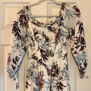 Gorgeous floral maxi size small